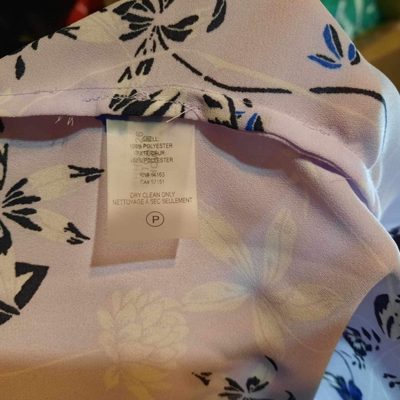 Ivanka Trump Floral top - Picture 6 of 7